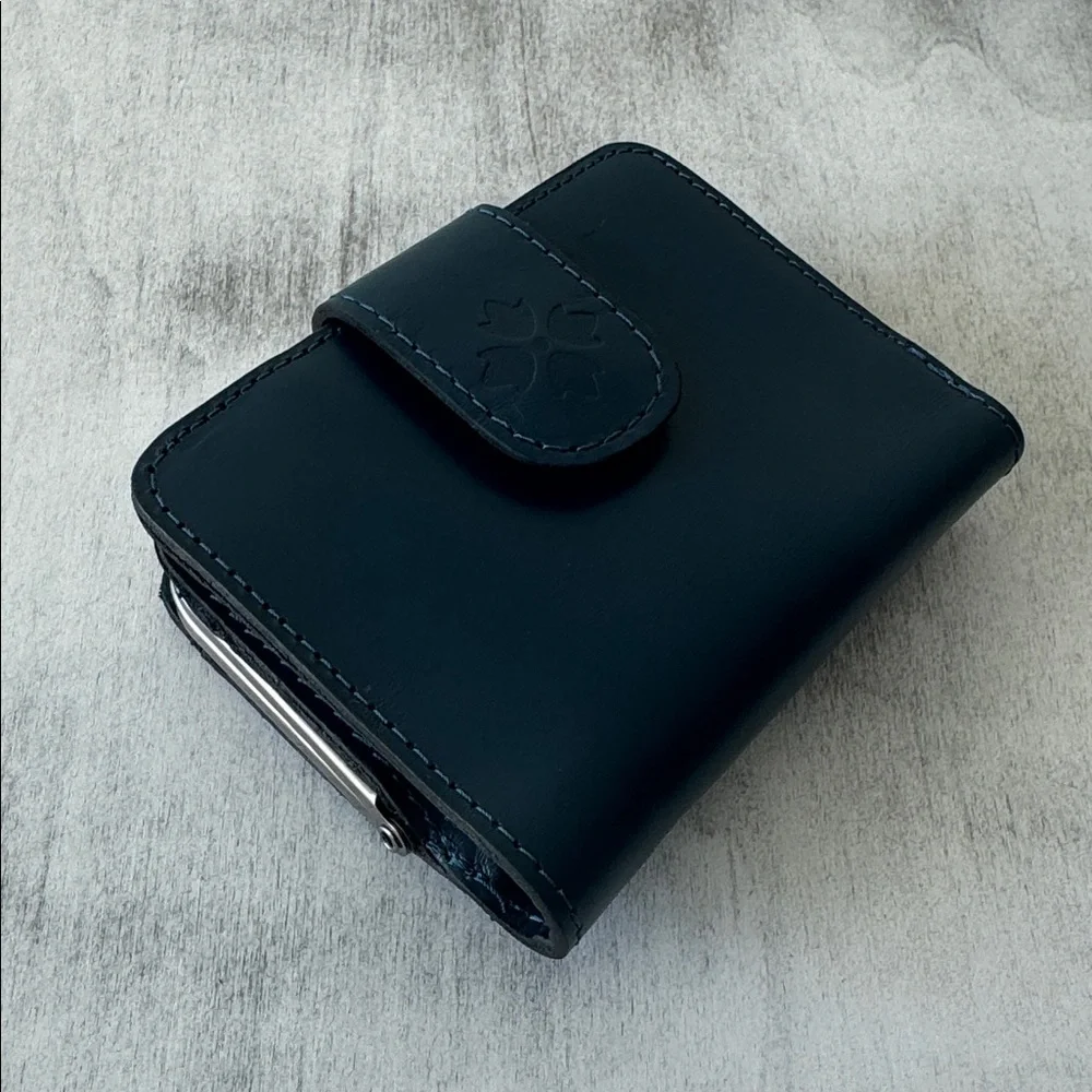 Patricia Nash Iberia Wallet Cerulean Blue  Distressed Vtg Leather Bi-fold Wallet